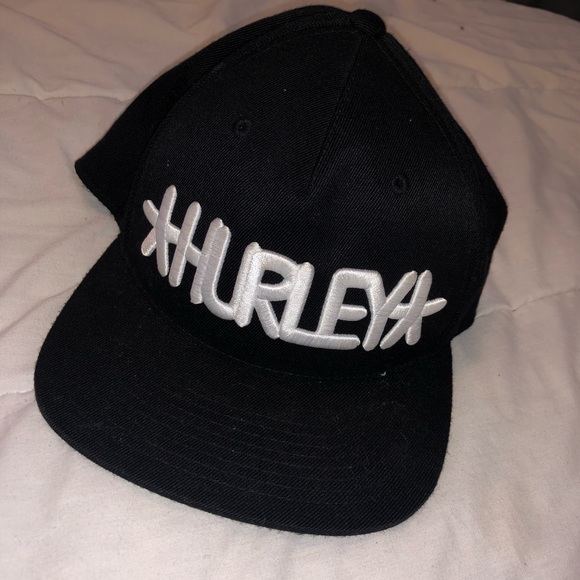 Hurley Other - Black Hurley SnapBack Hat Hurley Other - Black Hurley SnapBack Hat